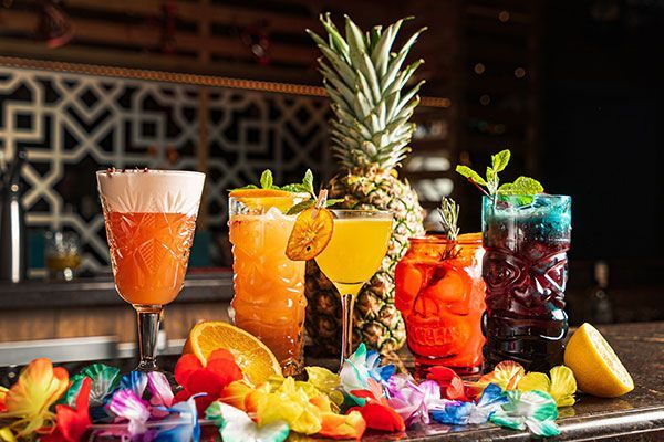 What is the difference between a mocktail and a cocktail?